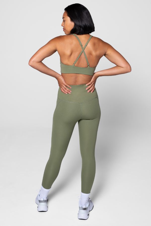 GIRLFRIEND COLLECTIVE Compressive High Rise Legging en Olive – Sea