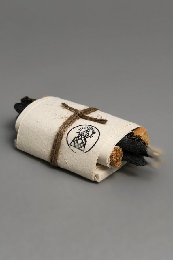 SEA YOGI // Incausa Bath and meditaion set in small, logo