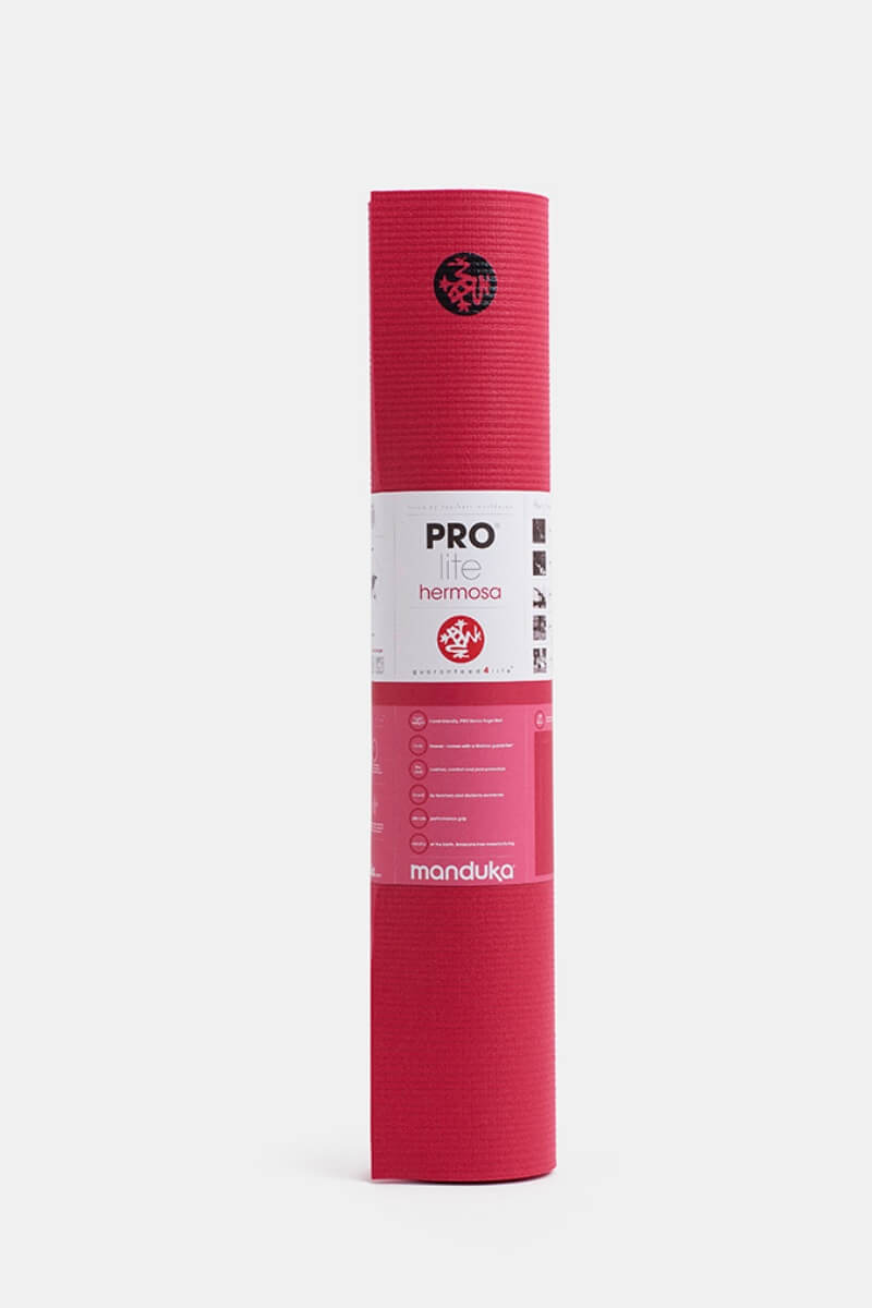 SEA YOGI // Hermosa Prolite Yoga mat in 5mm by Manduka, Online Yoga Shop, standing