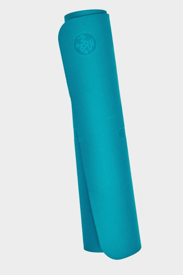 SEA YOGI // Welcome yoga mat for beginners in Harbour colour, by Manduka, online yoga shop, standing2