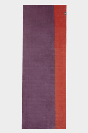 SEA YOGI // Khangai Eko Yoga yoga mat in 4mm by Manduka, spread