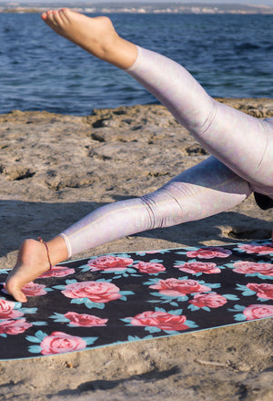 NOMADIX Double Sides beach and yoga towel, Rose water style, front image - Sea Yogi