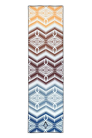 SEA YOGI Cayambe Market yoga towel from Nomadix, Online Yoga Shop, spread out