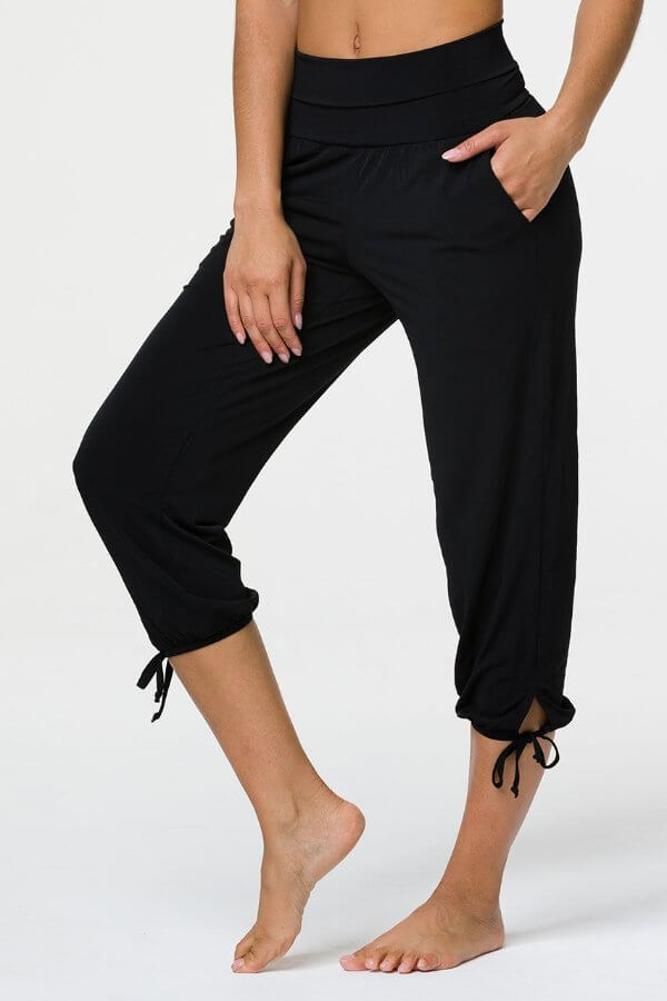 SEA YOGI // Onzie Gypsy pants in black, front