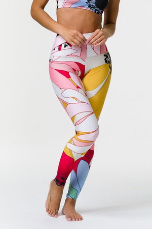 SEA YOGI // Onzie High rise graphic legging flower child pattern, front
