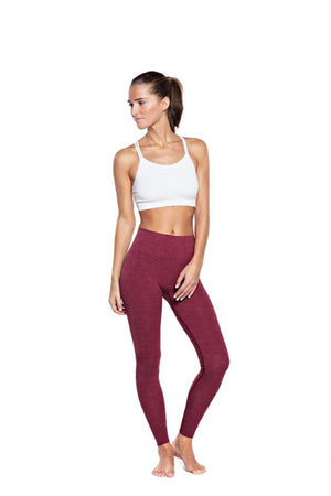 SEA YOGI // Run and Relax, Bandha Bamboo leggings in port wine red, full