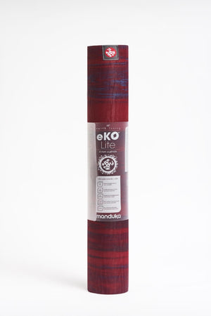 SEA YOGI // Resound eKO Lite yoga mat in 4mm by Manduka, Online Yoga Shop, standing