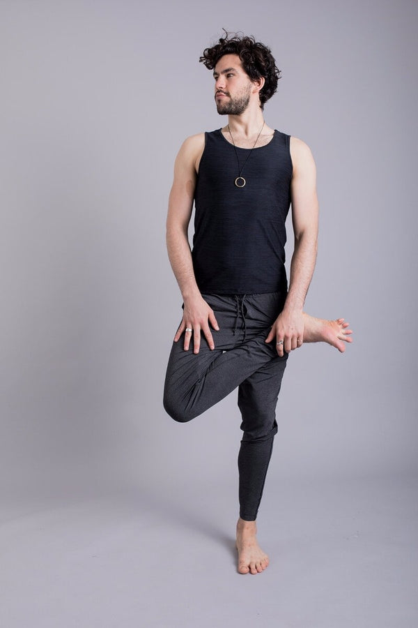 Ropa de yoga blanca para yogi - Pantalones de yoga para hombre | Achamana -  Achamana