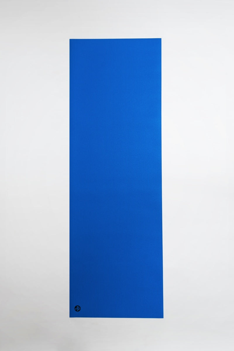 SEA YOGI // Prolite mat, 6mm thick and in Truth Blue style by Manduka, spread out image