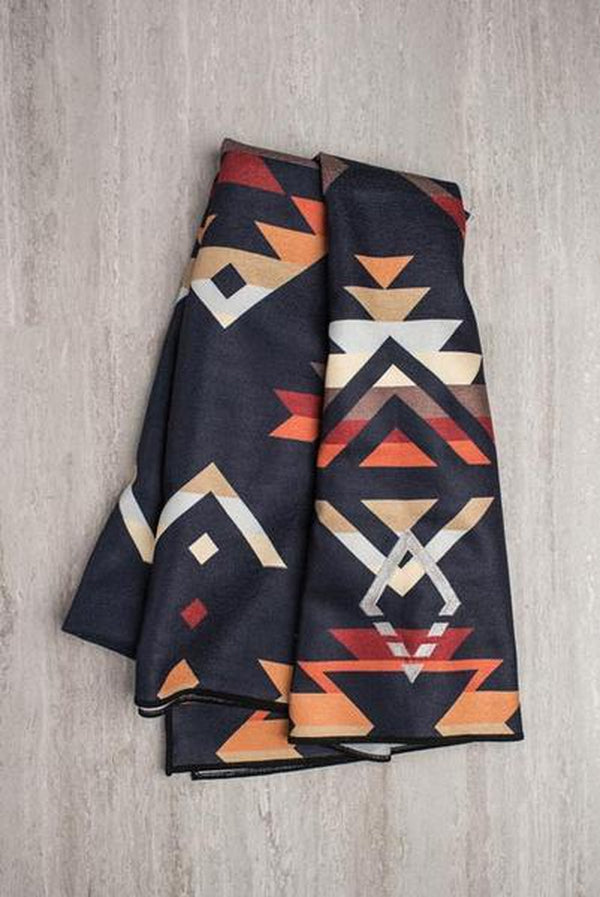 NOMADIX DOUBLE SIDED YOGA AND BEACH TOWEL IN PNW STYLE AND FRONT - Sea Yogi